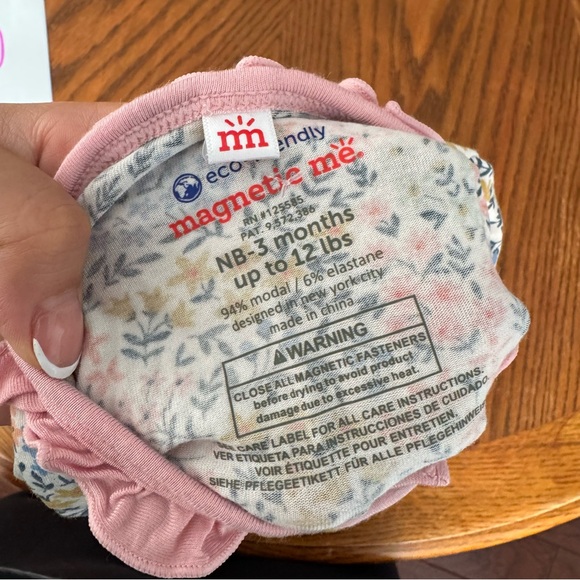 MAGNETIC ME
CHELSEA RUFFLE PLACKET GOWN - Picture 8 of 8